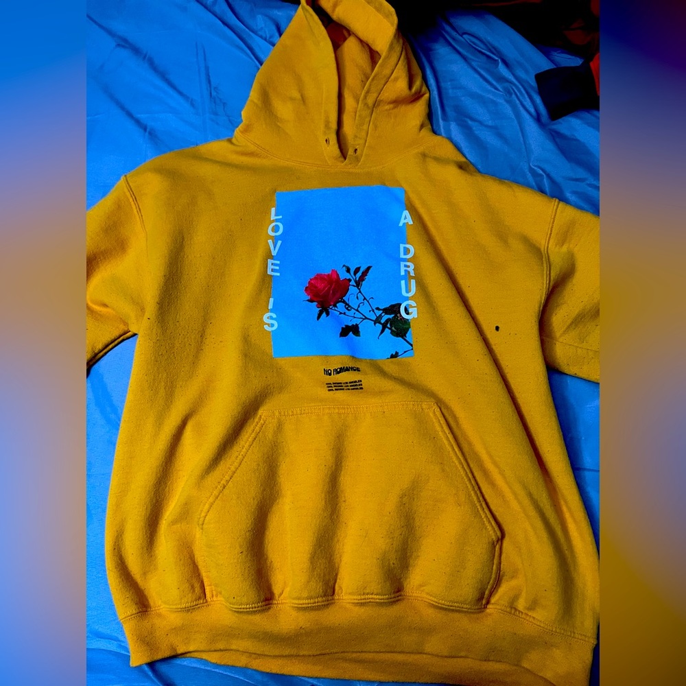 Love Is A Drug Zumiez Hoodie missing string around neck.